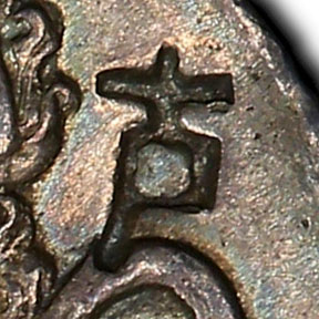 古 - gǔ - ancient, old