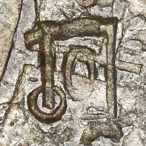 回 - Seal script variant of 回 - huí - return, reply, turn