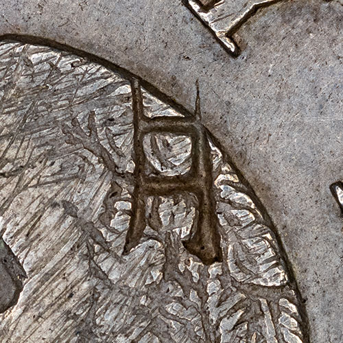 月 - yuè - moon, month