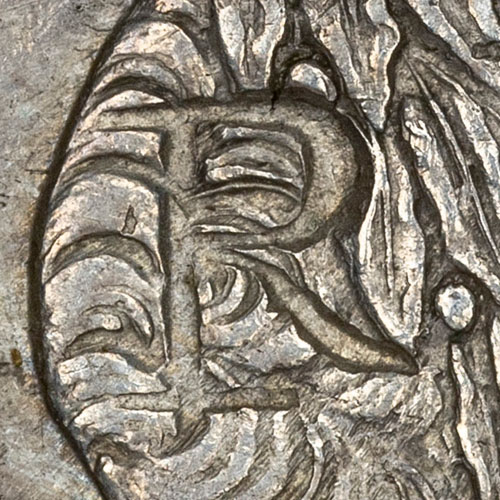 R - Latin-letter chopmark - Written with a brush, 尺 (chǐ, a Chinese foot, the traditional unit of length and by extension a carpenter's ruler) can take a form close to a Latin R, so a mark read as R might be a cursive 尺.