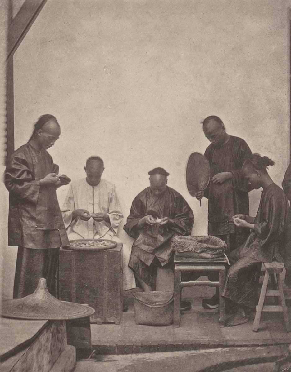 "Shroffing Dollars", John Thomson, 1873